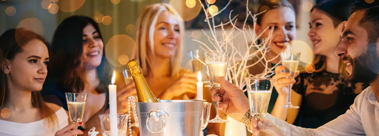 Das müssen Sie steuerlich beachten, wenn Sie eine Firmenfeier für Ihre Mitarbeitenden veranstalten 