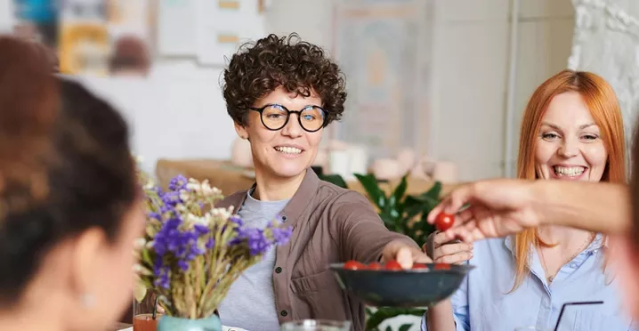 Die Mittagspause steigert signifikant die Produktivität im Arbeitsalltag