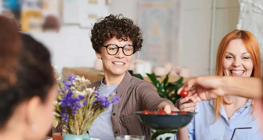 Die Mittagspause steigert signifikant die Produktivität im Arbeitsalltag